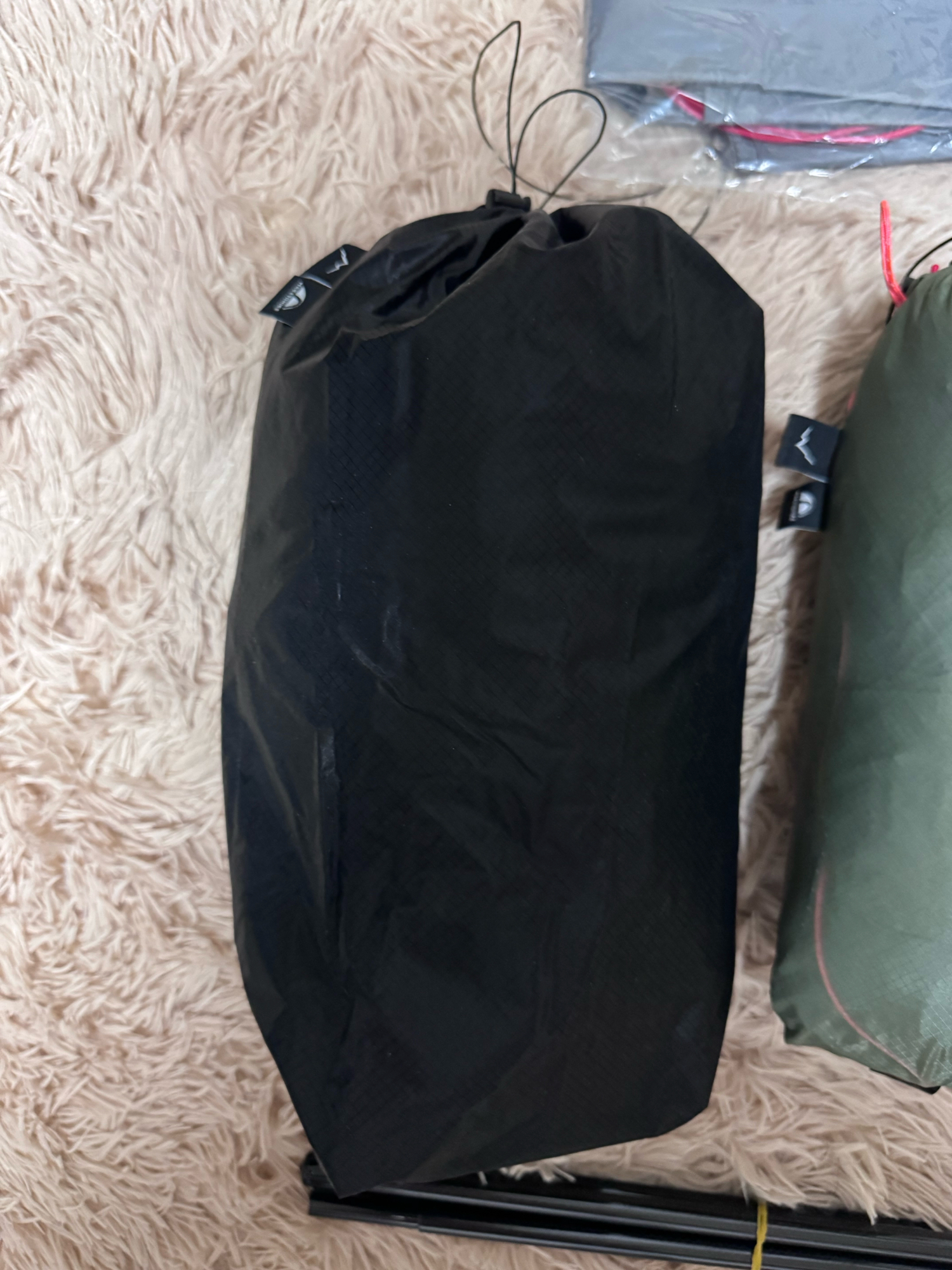 cayl 케일 x 메이크투하이크 콜라보 써패스 텐트 | 데얼스 아웃도어 전문 플랫폼