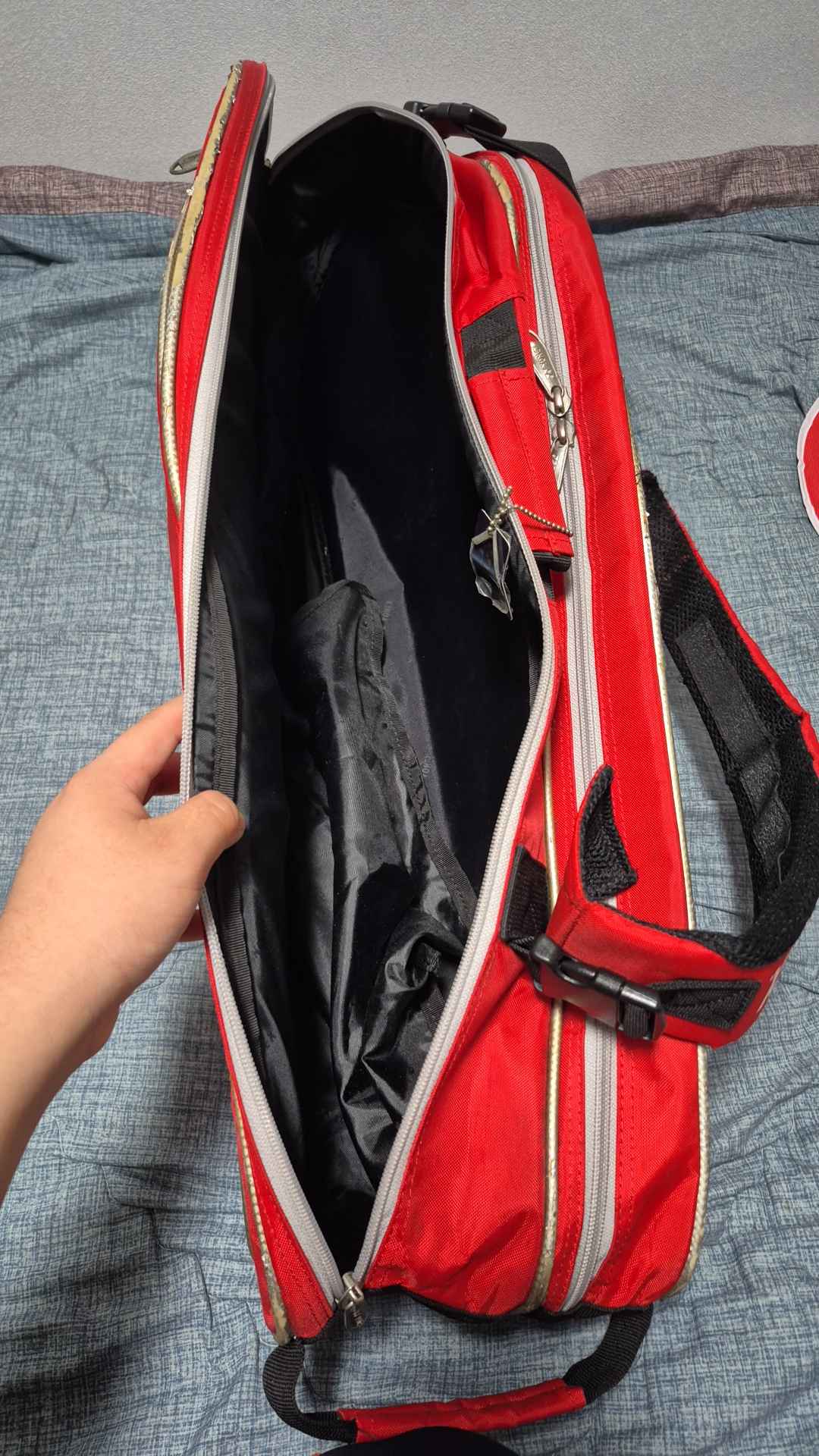 배드민턴 요넥스, 아도넥스, 미즈노 라켓과 가방까지해서 팝니다 나눔아닙니다 금액  20만원입니다 | 데얼스 아웃도어 전문 플랫폼