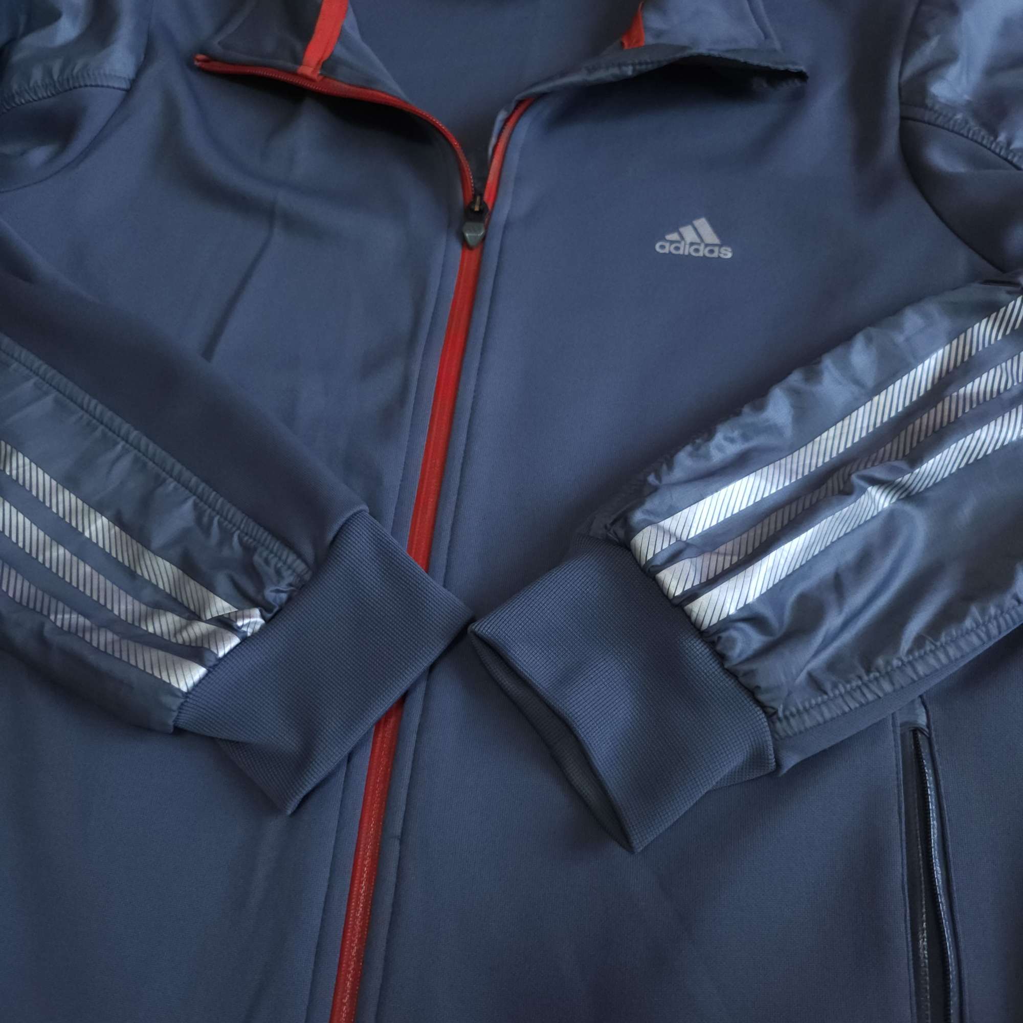 아디다스 져지 그레이트랙탑 100-105 저지자켓러닝 | 데얼스 아웃도어 전문 플랫폼