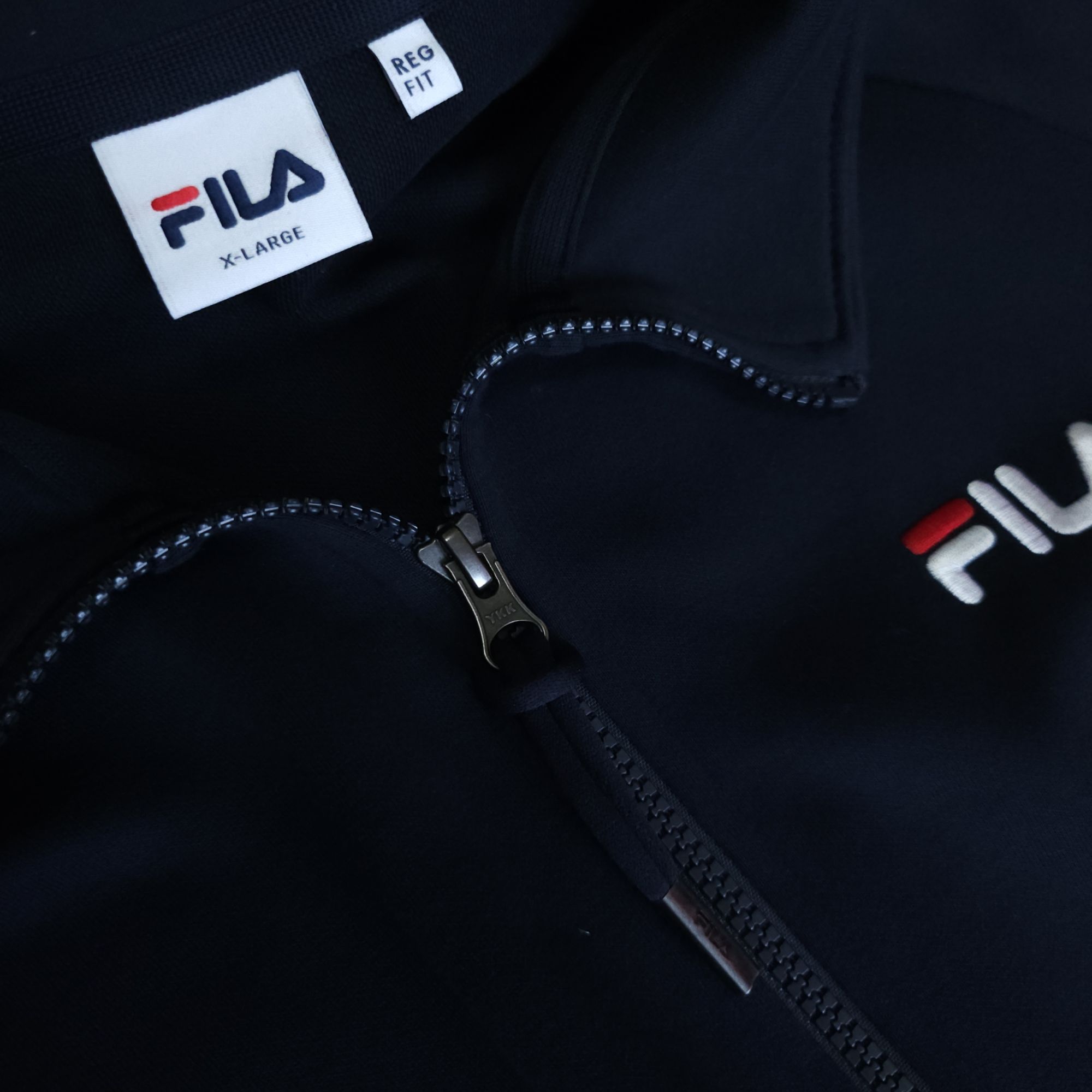 휠라 네이비 져지트랙탑 100-105 러닝 저지 | 데얼스 아웃도어 전문 플랫폼