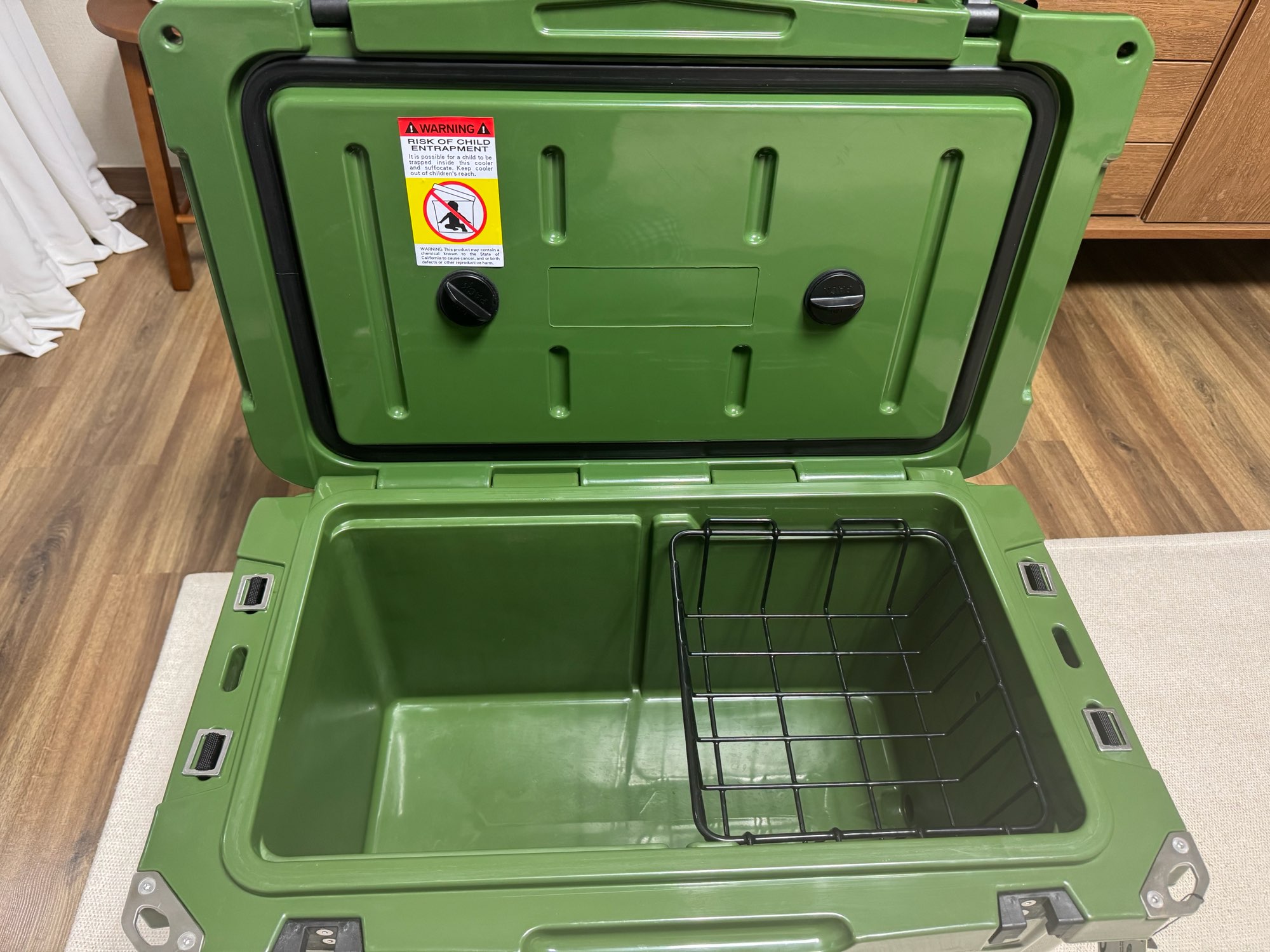 플랜포티 하드 쿨러 45L 카키 | 데얼스 아웃도어 전문 플랫폼