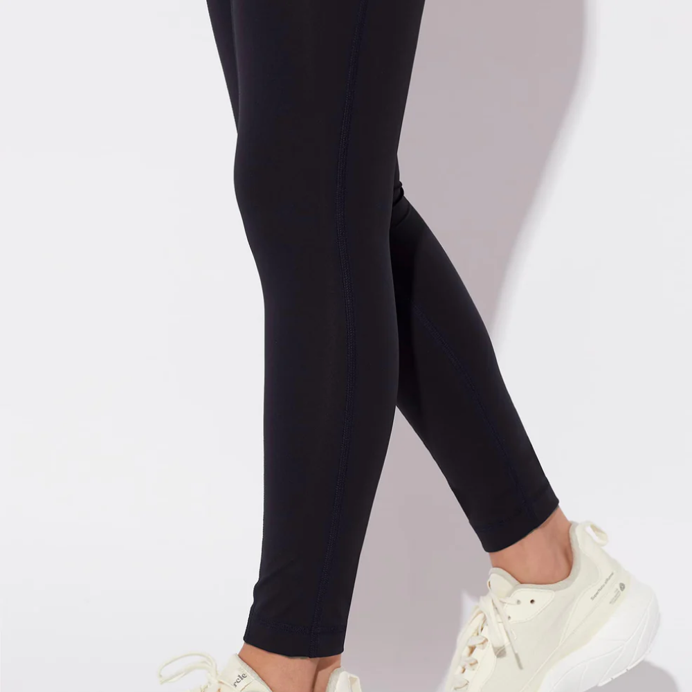 써클 에센셜 겟 인 쉐이프 레깅스 2.0 오닉스 블랙 여성 | 데얼스 아웃도어 전문 플랫폼