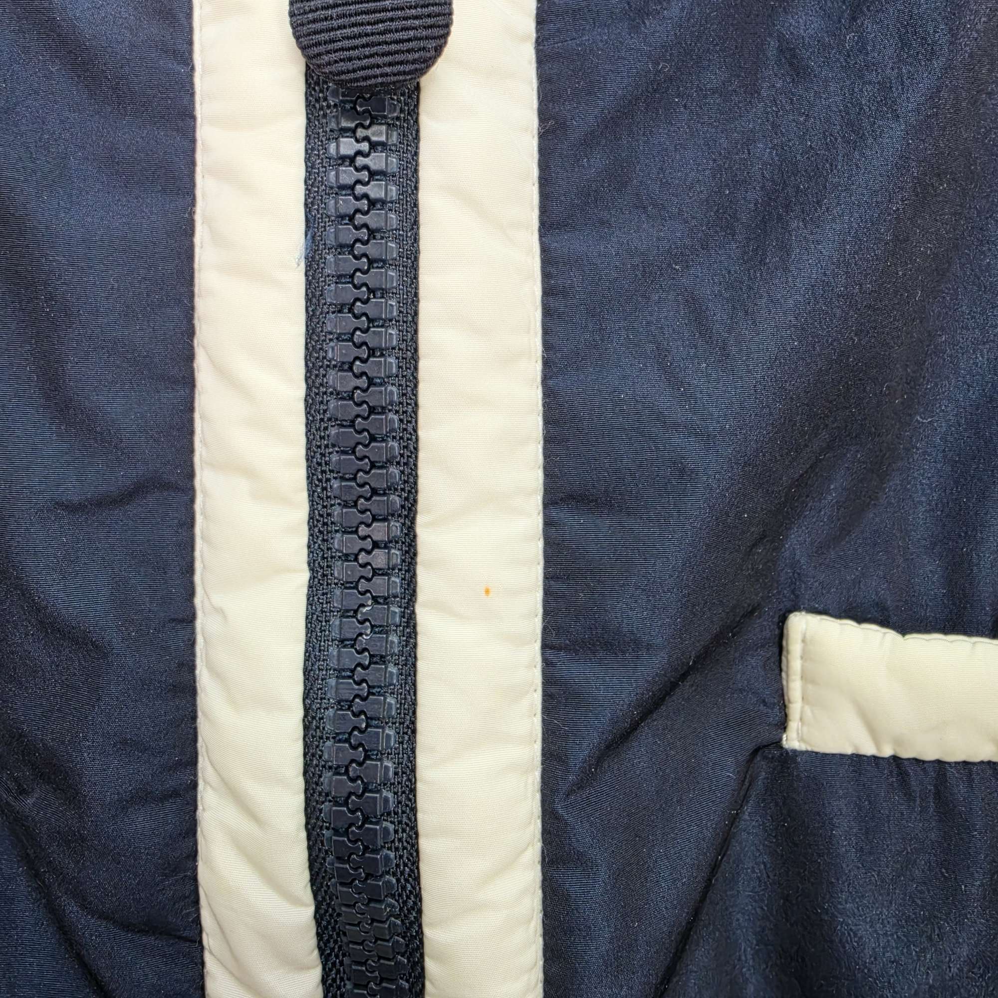 몽클레어 후드 자켓 바람막이 1사이즈 | 데얼스 아웃도어 전문 플랫폼