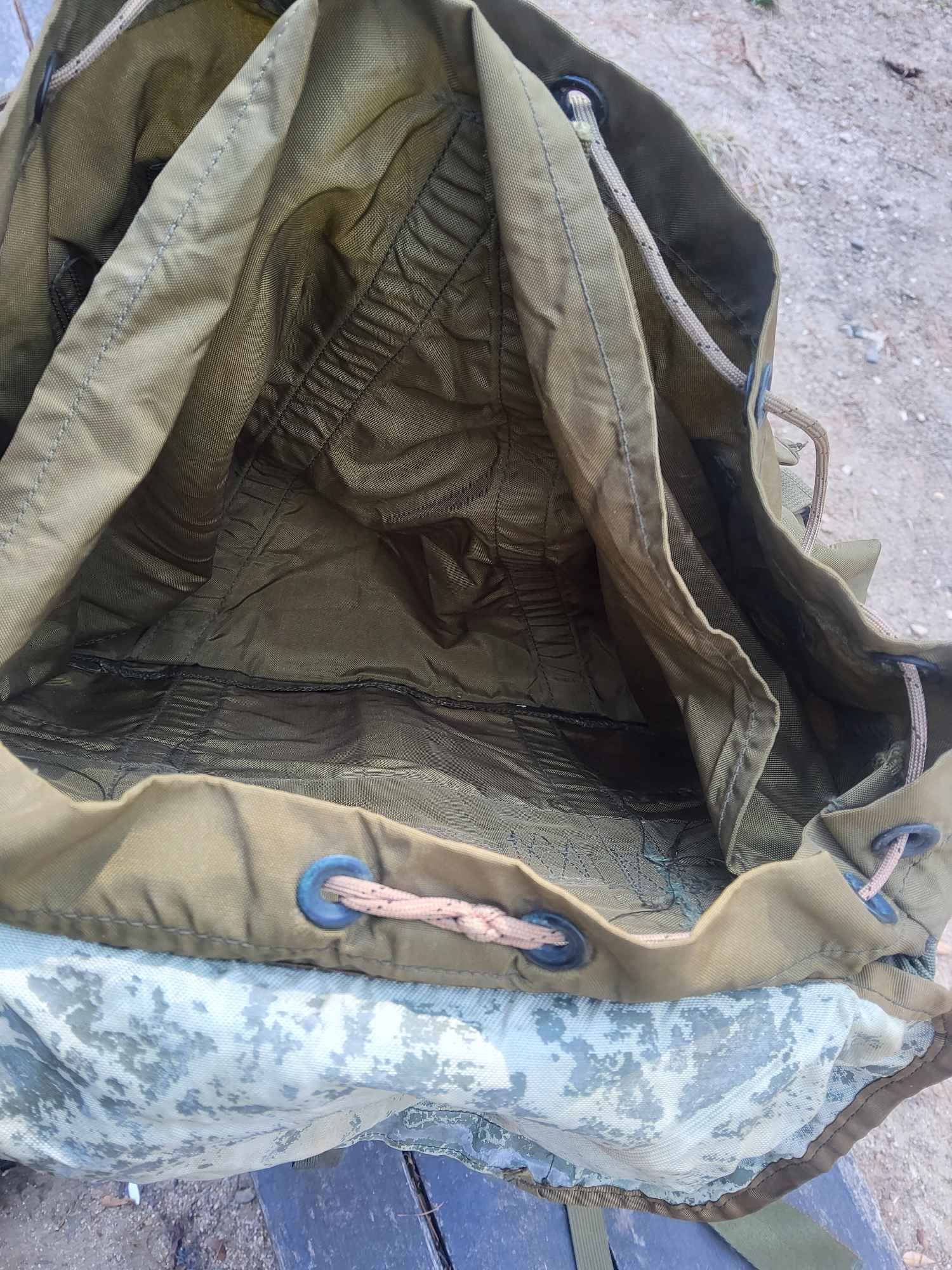 미군정품 미디움사이즈 엘리스팩  | 데얼스 아웃도어 전문 플랫폼