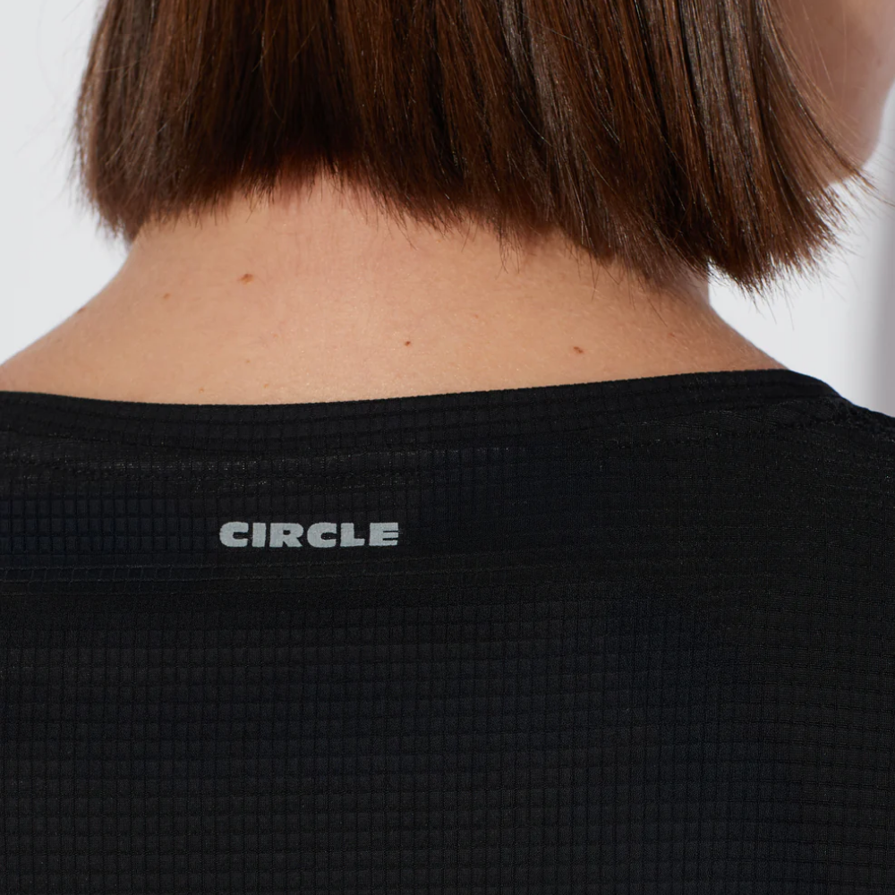 써클 레전드 반팔 티셔츠 2.0 오닉스 블랙 여성 | 데얼스 아웃도어 전문 플랫폼