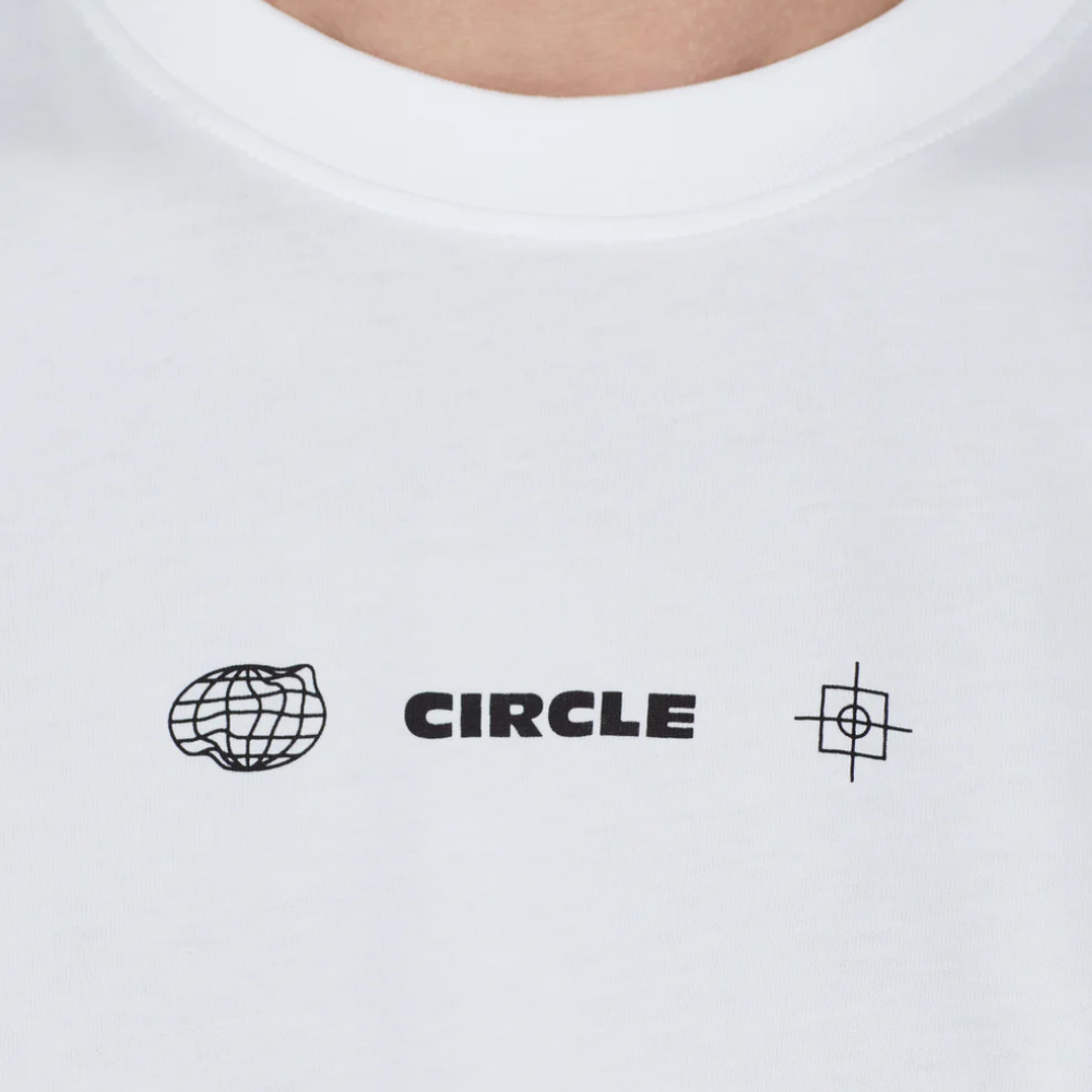 써클 에센셜 슈퍼내추럴 반팔 티셔츠 화이트 공용 | 데얼스 아웃도어 전문 플랫폼