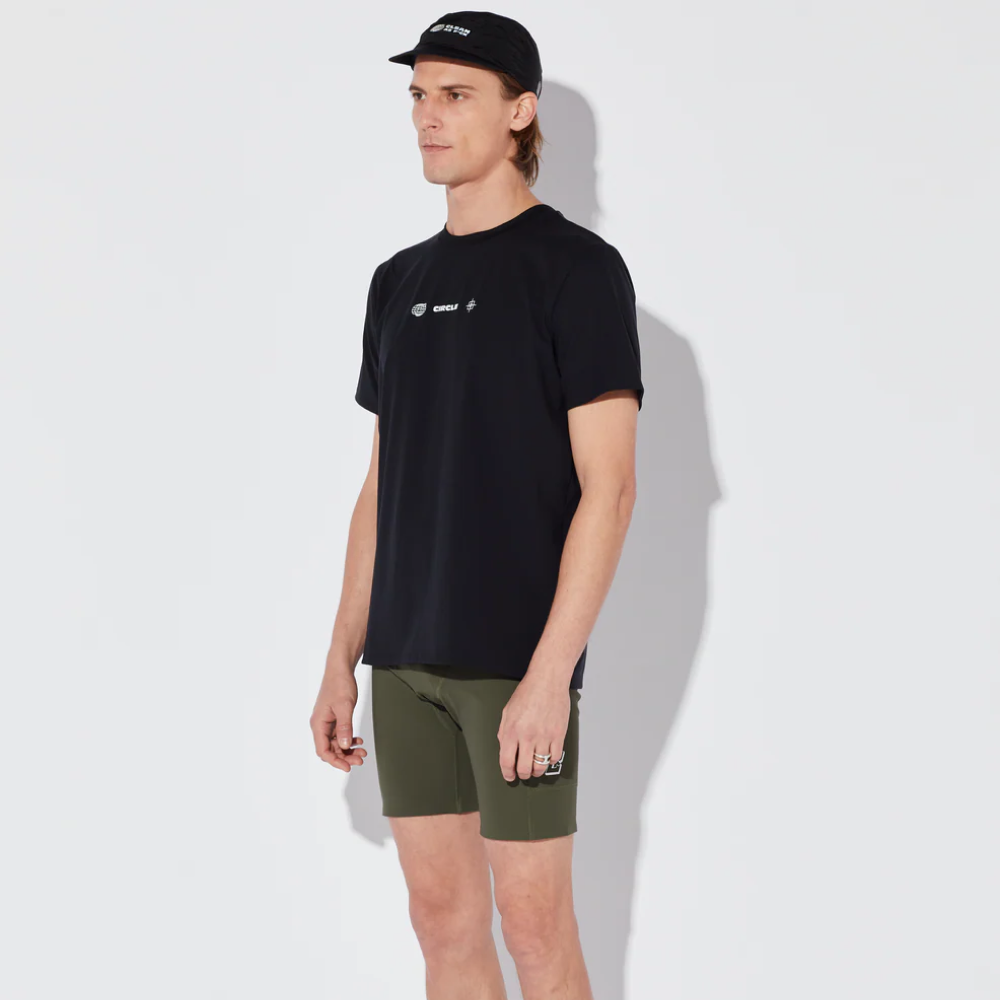 써클 에센셜 어질리티 CAF 반팔 티셔츠 2.0 오닉스 블랙 남성 | 데얼스 아웃도어 전문 플랫폼
