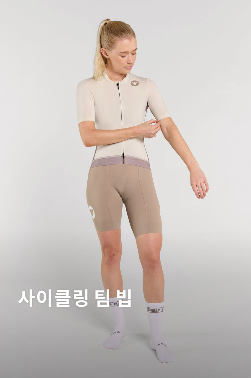 Team 7_ Bib W MR 1.jpg