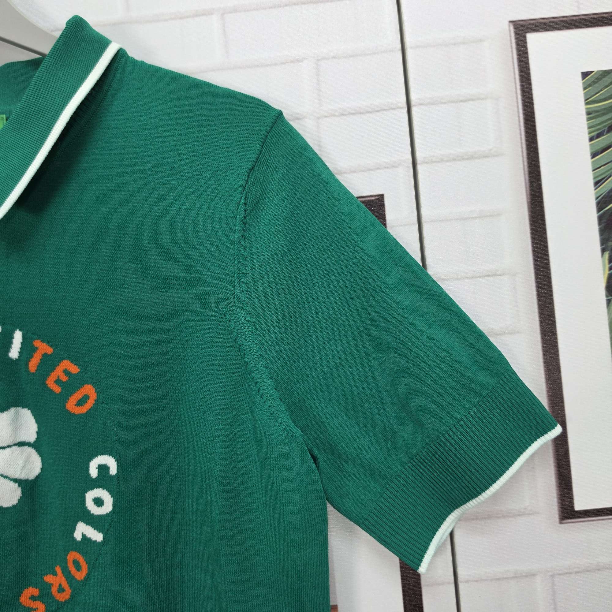 25SS 베네통 여성 반팔 칼라 니트 티셔츠 100(L)사이즈 새상품급 | 데얼스 아웃도어 전문 플랫폼