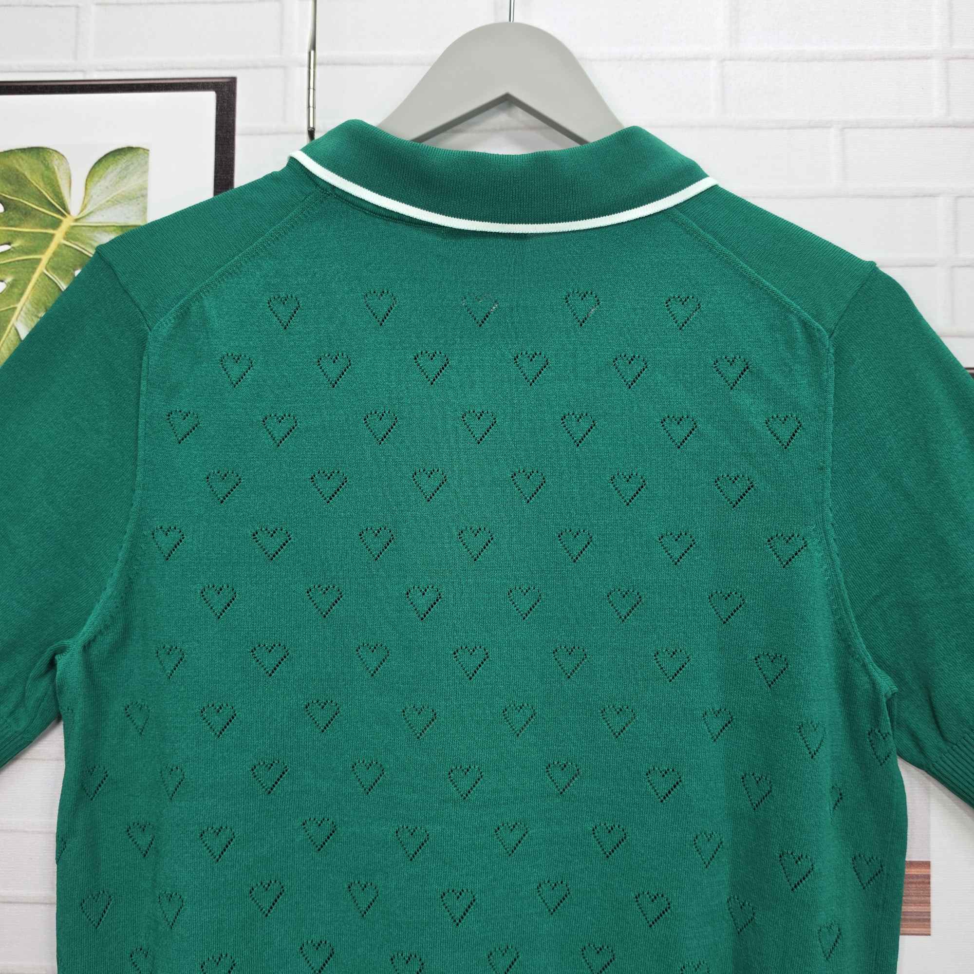 25SS 베네통 여성 반팔 칼라 니트 티셔츠 100(L)사이즈 새상품급 | 데얼스 아웃도어 전문 플랫폼