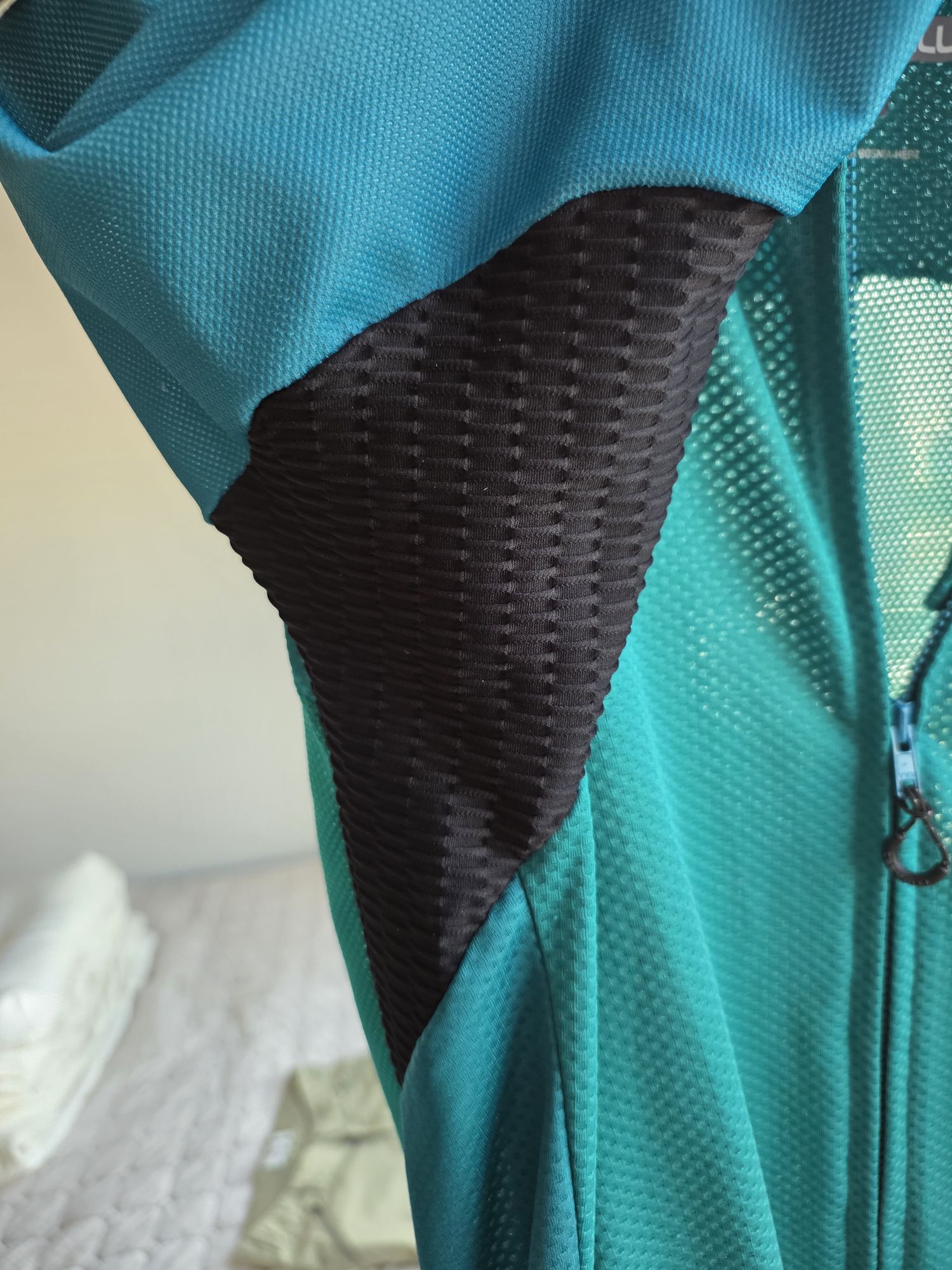 카스텔리 져지 | 데얼스 아웃도어 전문 플랫폼