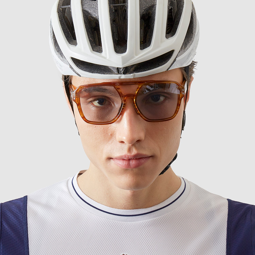 카페 드 사이클리스트 파비우스 클래식 선글라스 앰버 공용 | 데얼스 아웃도어 전문 플랫폼
