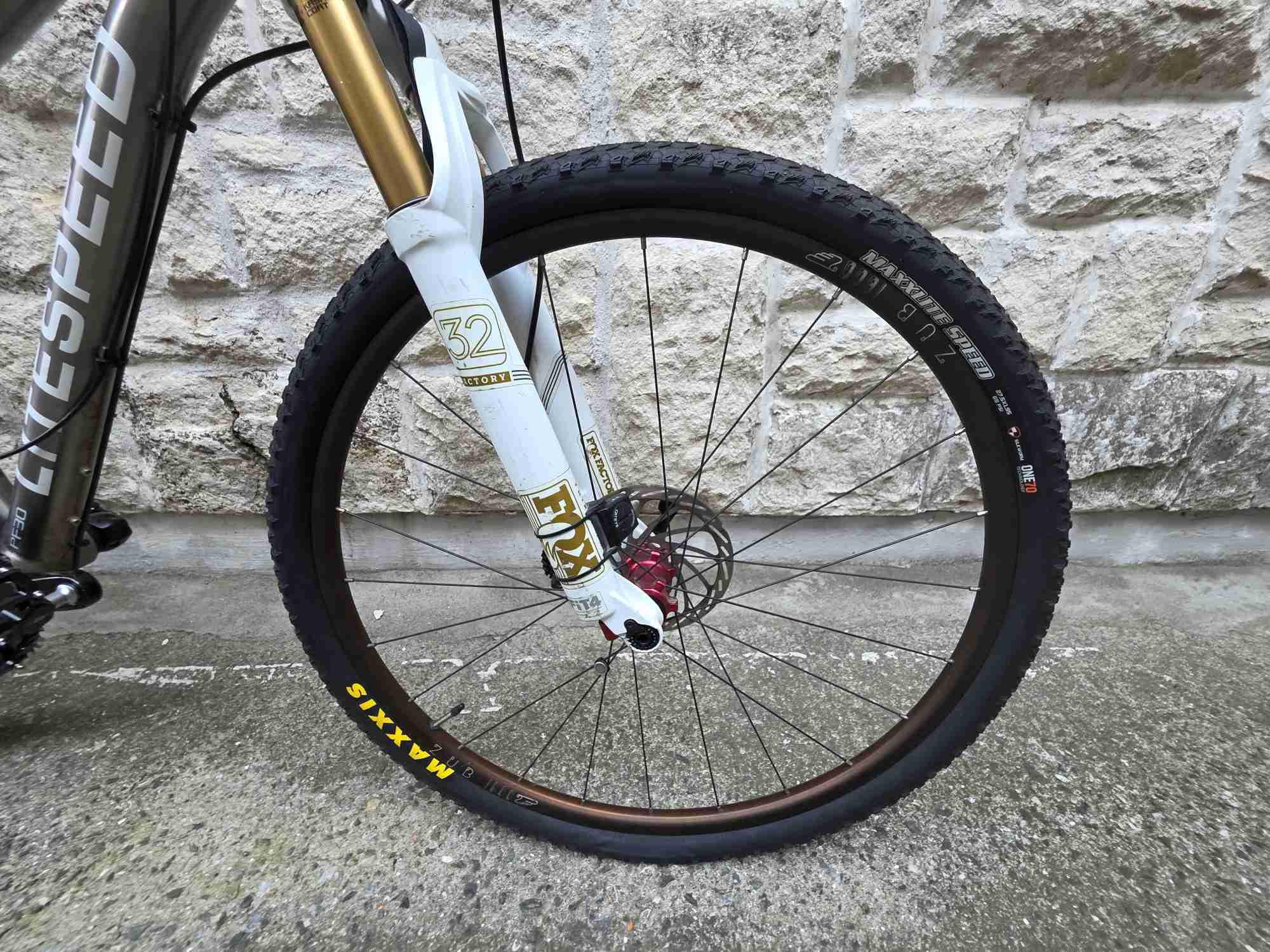 라이트스피드 쿠와 티타늄 MTB 자전거 | 데얼스 아웃도어 전문 플랫폼