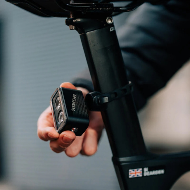 매직샤인 자전거 후미등 SEEMEE300 | 데얼스 아웃도어 전문 플랫폼