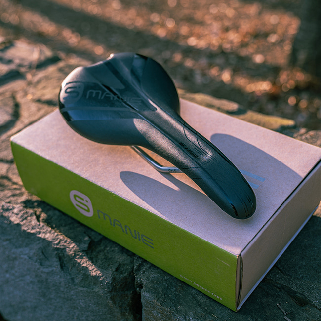 스매니 GT 안장 | 데얼스 아웃도어 전문 플랫폼