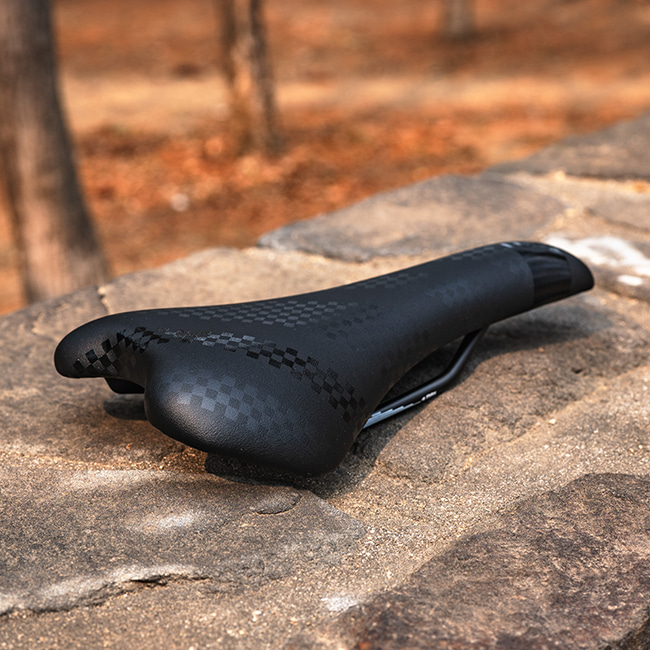 스매니 스포츠안장 DH/DJ/BMX안장 | 데얼스 아웃도어 전문 플랫폼