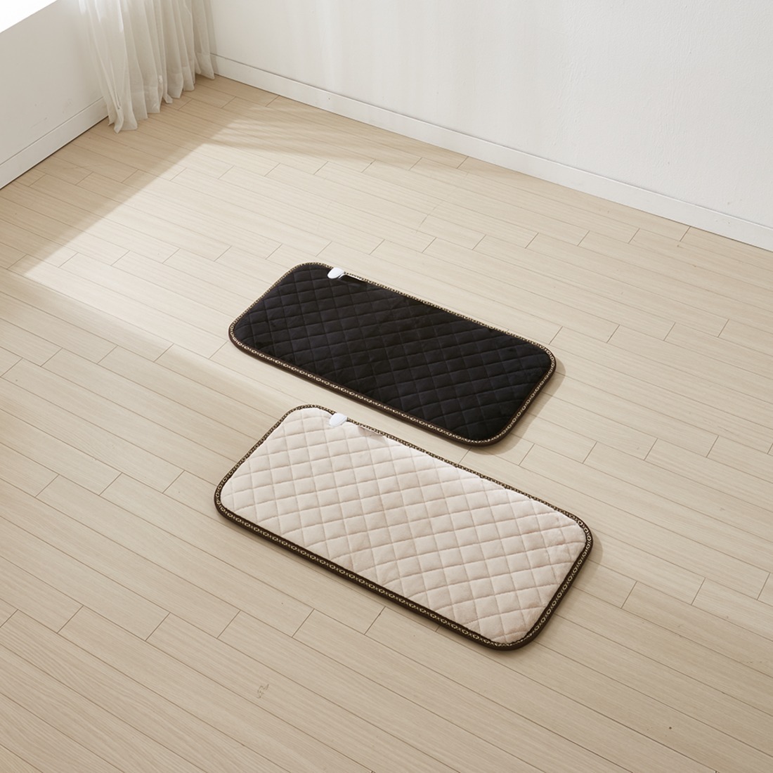 [캠핑덕] 극세사 논슬립 전기방석 온열 쇼파전기매트 2인용 의자방석 | 데얼스 아웃도어 전문 플랫폼