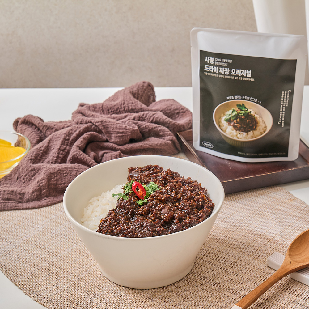 사평 채수 볶아 만든 드라이 유니 짜장  190G 1팩 + 1팩 | 데얼스 아웃도어 전문 플랫폼
