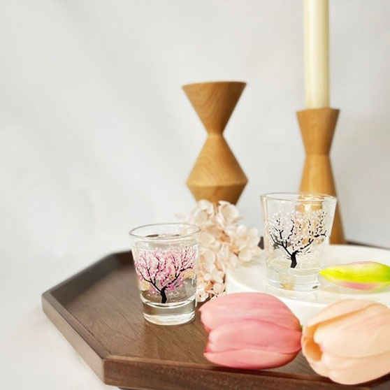 [캠핑덕] 벚꽃 소주잔 요술잔 4pcs | 데얼스 아웃도어 전문 플랫폼