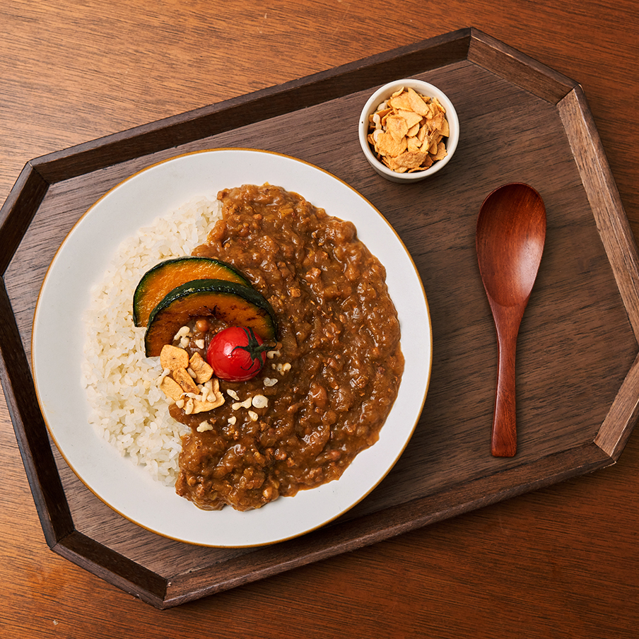 [맛보기] 물 없이 양파 볶아 만든 키마카레 200g X 2팩 | 데얼스 아웃도어 전문 플랫폼