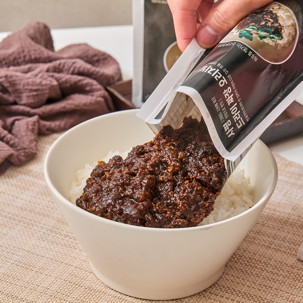 사평 채수 볶아 만든 드라이 유니 짜장  190G 1팩 + 1팩 | 데얼스 아웃도어 전문 플랫폼