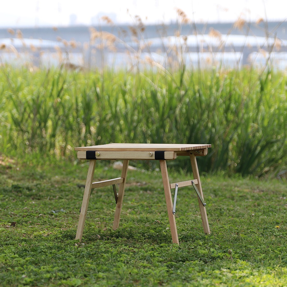 [캠핑덕] 프리미엄 애쉬 우드 롤테이블 캠핑 테이블 소형 | 데얼스 아웃도어 전문 플랫폼