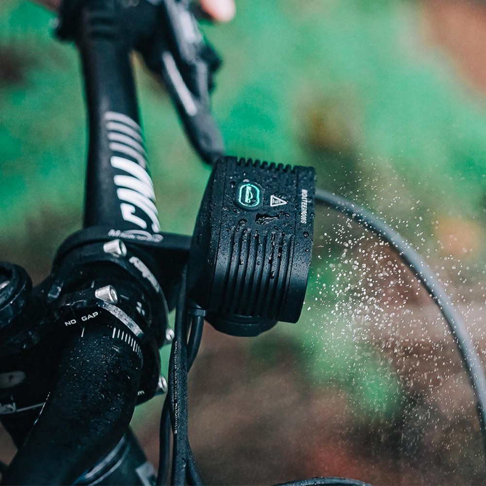 매직샤인 자전거 라이트 몬티어8000S 갤럭시 V2.0 | 데얼스 아웃도어 전문 플랫폼