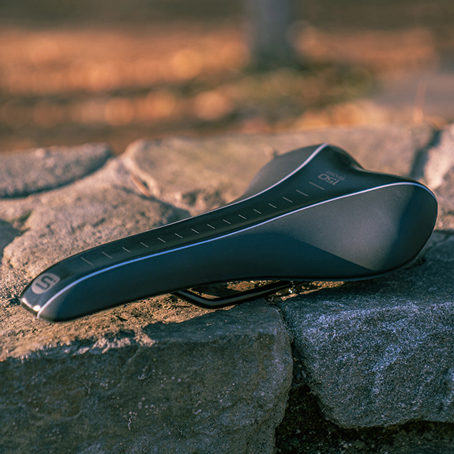 스매니 스포츠안장 150안장 | 데얼스 아웃도어 전문 플랫폼