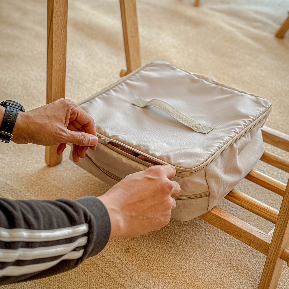 [캠핑덕] 옷걸이 수납 압축 행어 행거 파우치 여행 압축 파우치 | 데얼스 아웃도어 전문 플랫폼