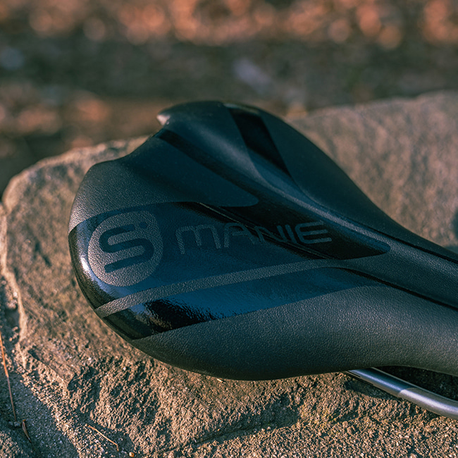 스매니 GT 안장 | 데얼스 아웃도어 전문 플랫폼