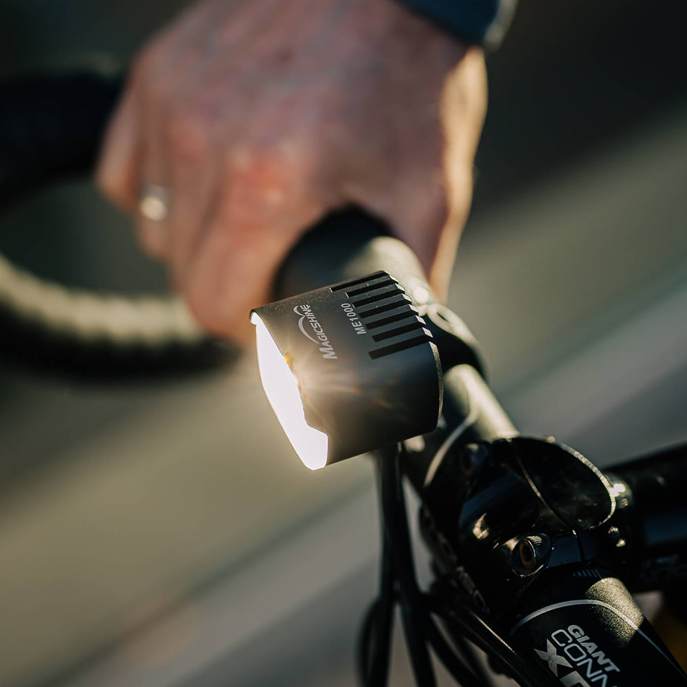 매직샤인 자전거 라이트 ME1000 | 데얼스 아웃도어 전문 플랫폼