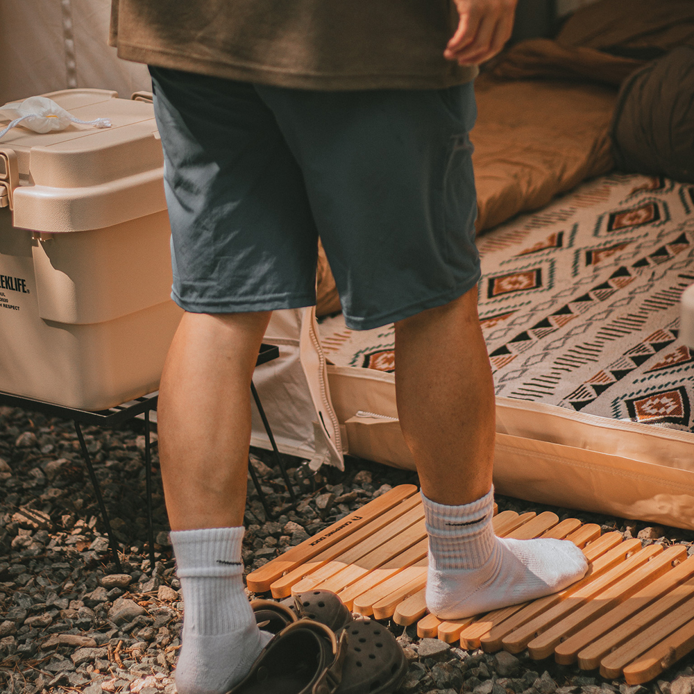 [캠핑덕] 이븐 우드 캠핑 발매트 난로받침대 팬히터 | 데얼스 아웃도어 전문 플랫폼