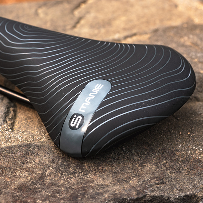 스매니 스포츠안장 N.스파이어 | 데얼스 아웃도어 전문 플랫폼