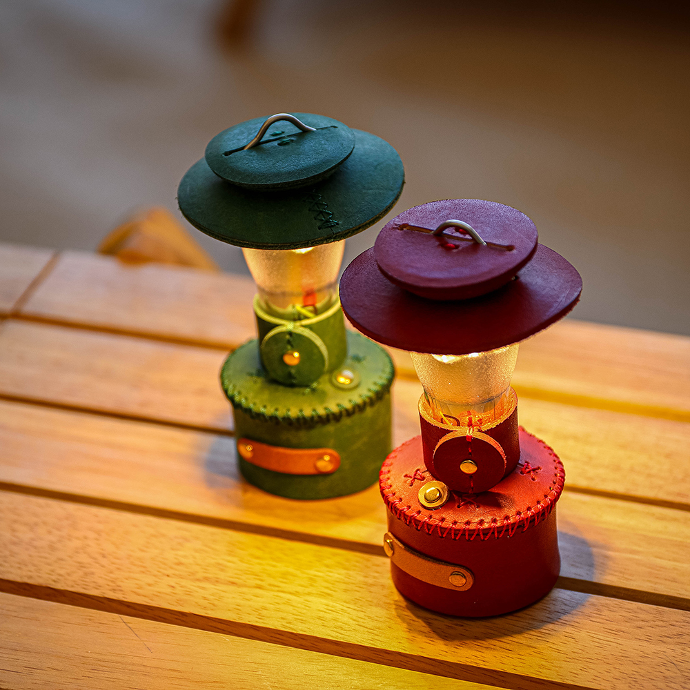 [캠핑덕] 골제로 랜턴 천연 가죽 쉐이드 커버 크리스마스 조명 콜맨 가스랜턴 에디션 | 데얼스 아웃도어 전문 플랫폼