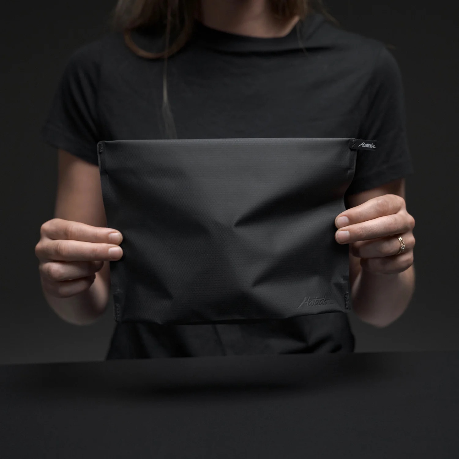 [마타도르] 플랫팩 방수 지퍼 토일레트리 세면도구 케이스 | 데얼스 아웃도어 전문 플랫폼