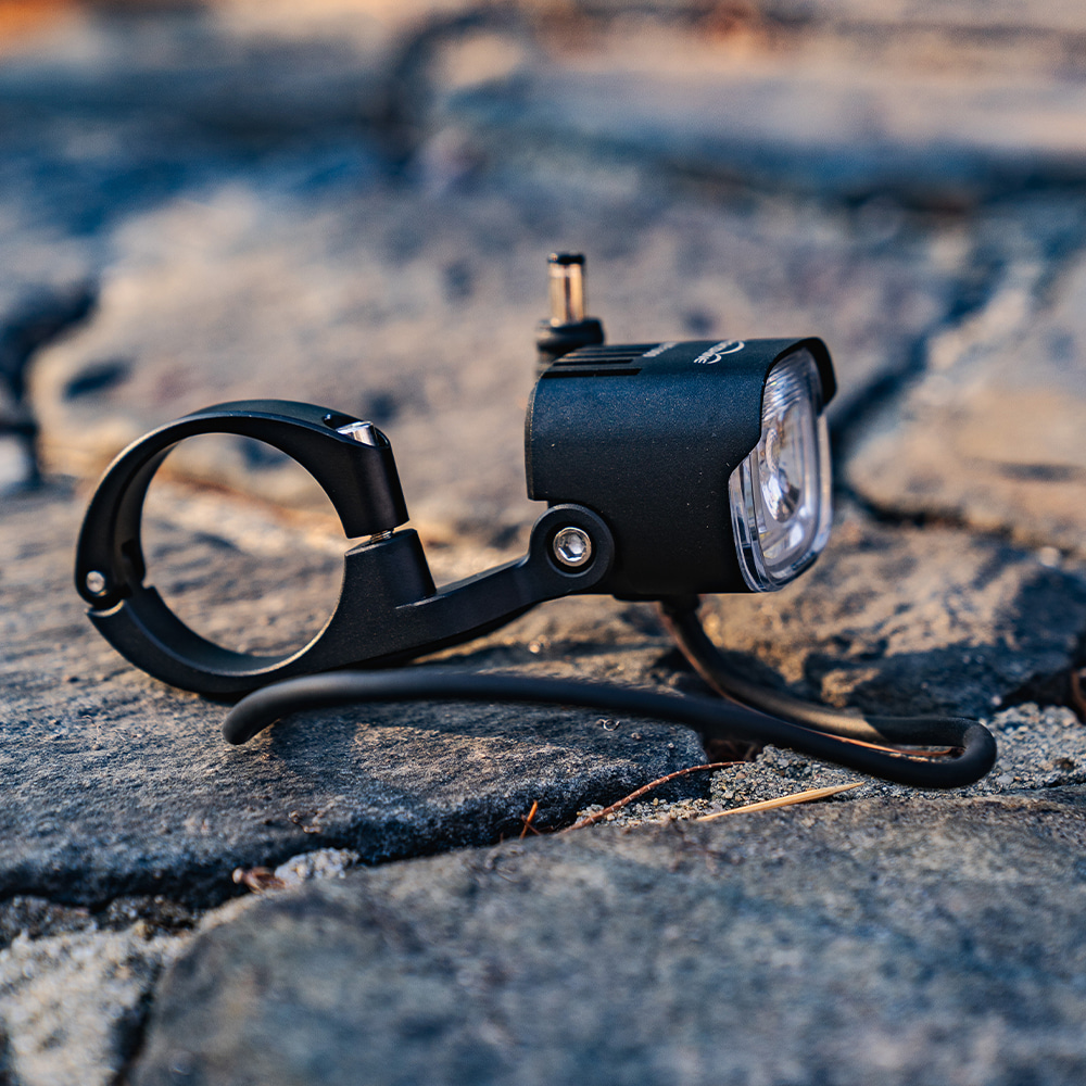 매직샤인 자전거 라이트 ME1000 | 데얼스 아웃도어 전문 플랫폼