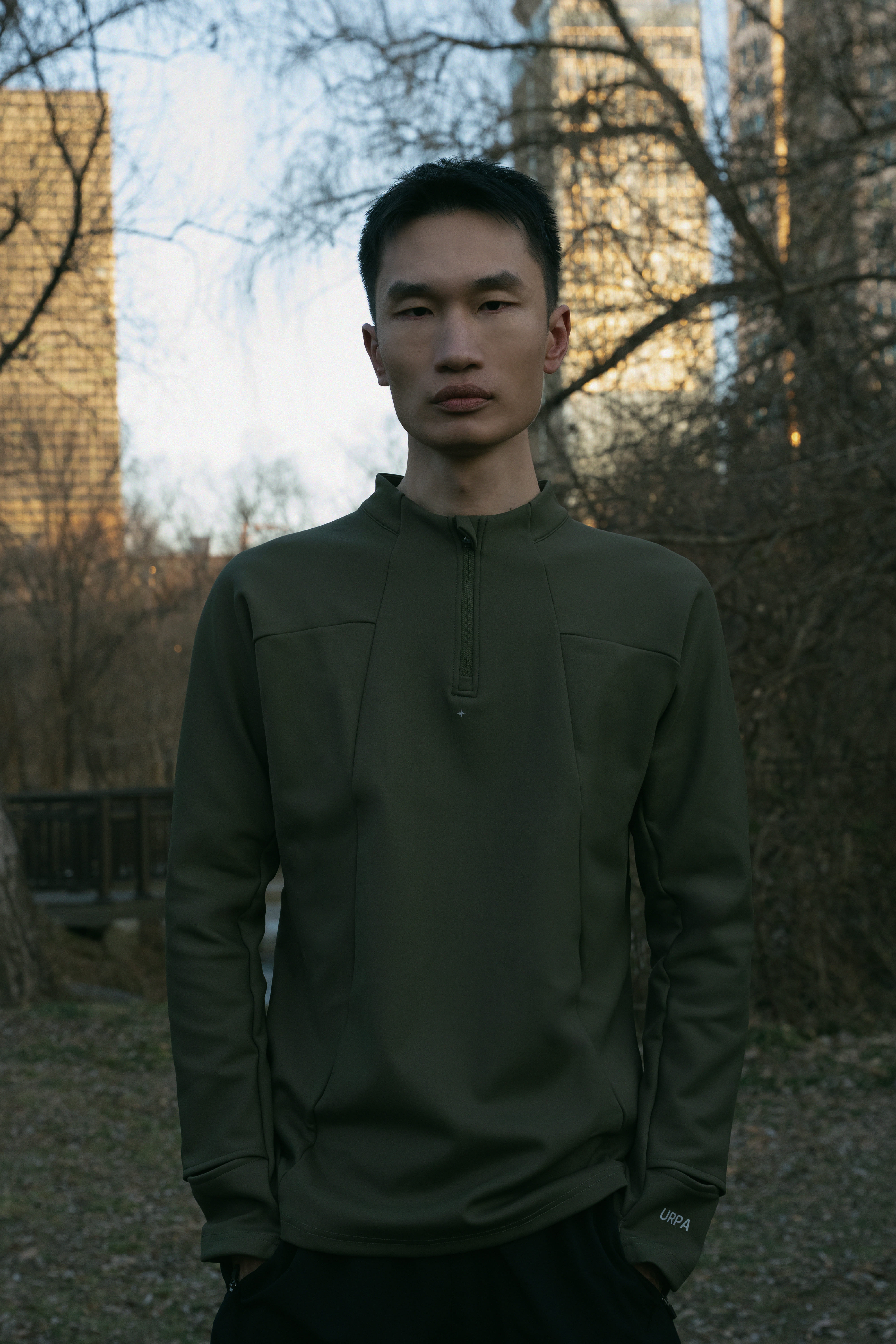 우르파 소프트 쉴드 롱슬리브 기모 하프집업 [카키] | 데얼스 아웃도어 전문 플랫폼