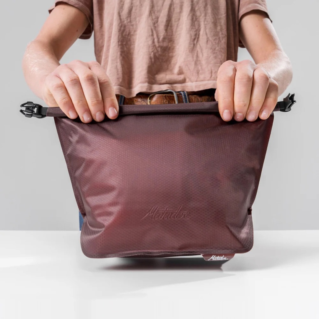 [마타도르] 플랫팩 방수 워터프루프 토일레트리 세면도구 케이스 | 데얼스 아웃도어 전문 플랫폼