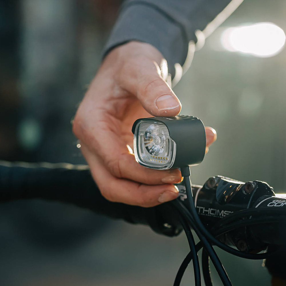 매직샤인 자전거 라이트 ME1000 | 데얼스 아웃도어 전문 플랫폼