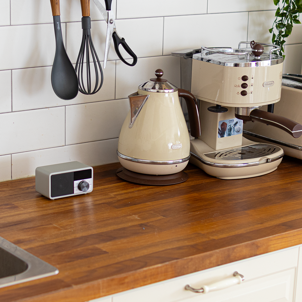 [정식수입] 산진 DDR-7 소형 블루투스 라디오 스피커 감성 캠핑 | 데얼스 아웃도어 전문 플랫폼