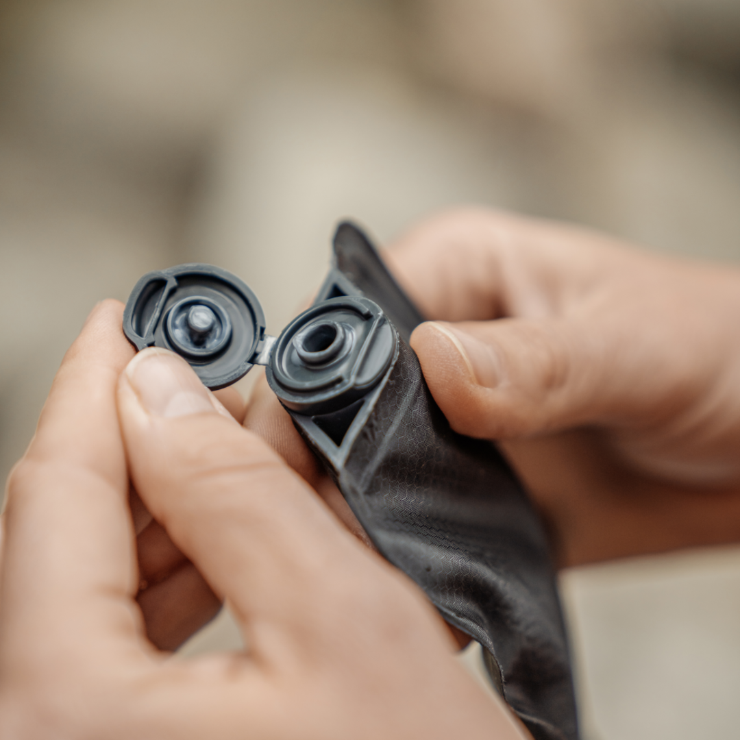 [마타도르] 플랫팩 토일레트리 보틀 | 데얼스 아웃도어 전문 플랫폼