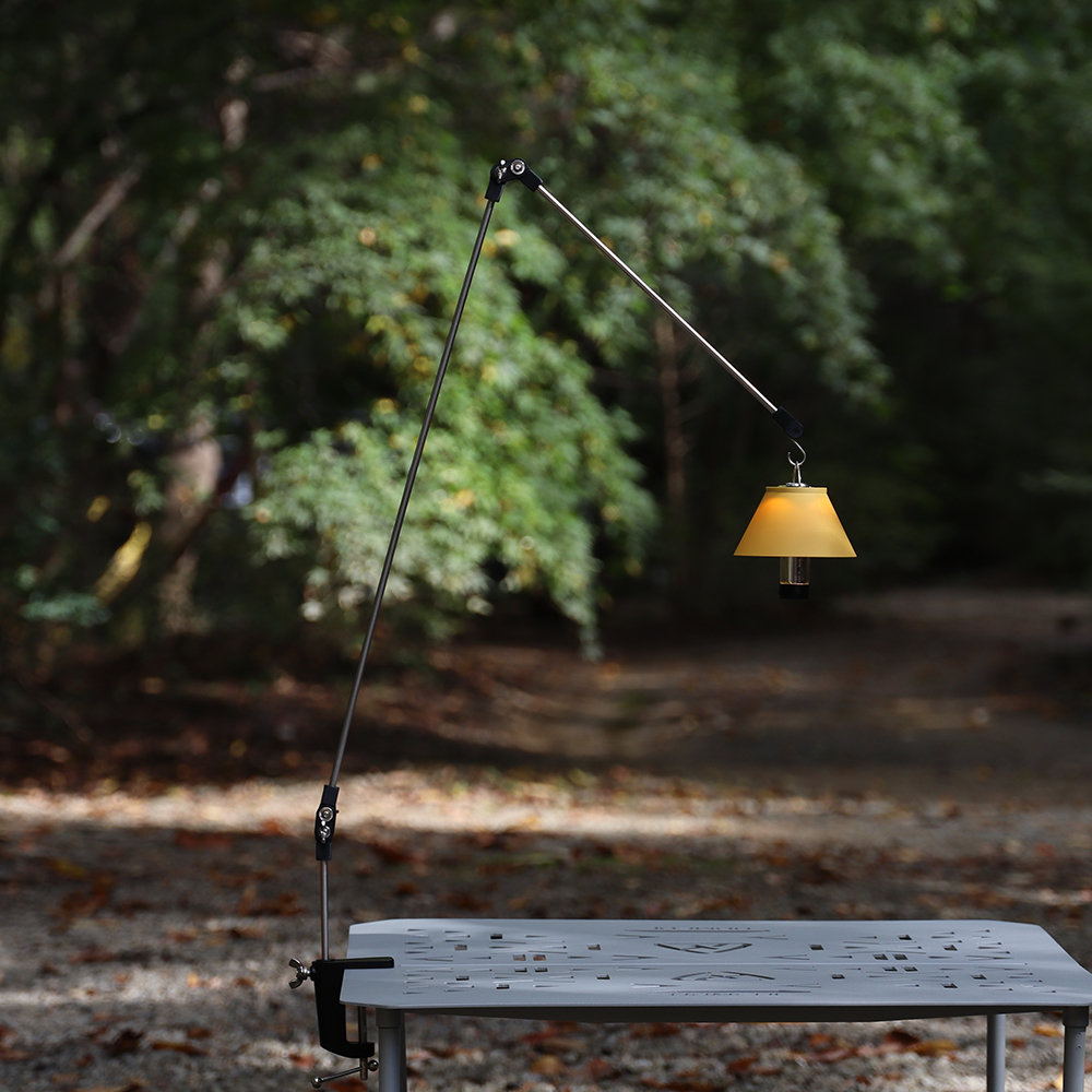 [캠핑덕] 유니 스탠드 익스텐디드 캠핑 테이블 랜턴 걸이 조명 랜턴스탠드 거치대 | 데얼스 아웃도어 전문 플랫폼