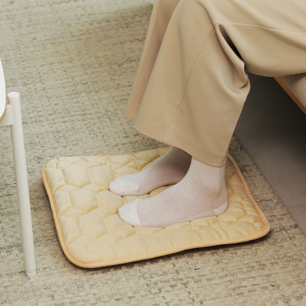 [휴라이즈] 원터치 온도조절 전자파 제로 USB 온열 방석 사무실 고양이 전기방석 | 데얼스 아웃도어 전문 플랫폼