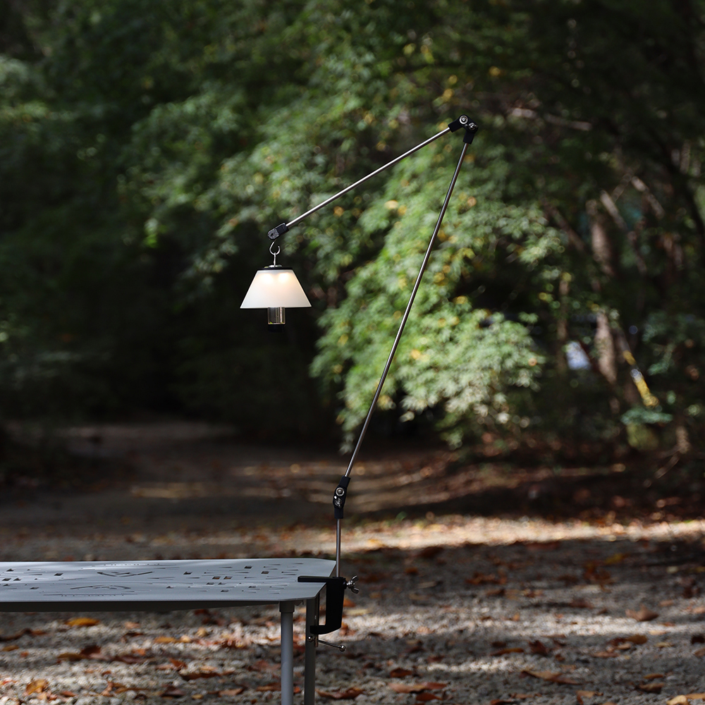 [캠핑덕] 유니 스탠드 익스텐디드 캠핑 테이블 랜턴 걸이 조명 랜턴스탠드 거치대 | 데얼스 아웃도어 전문 플랫폼